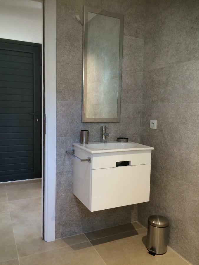 Villa Lucienne Bandol , T2 4 Etoiles Avec Garage, Dans Les Calanques المظهر الخارجي الصورة